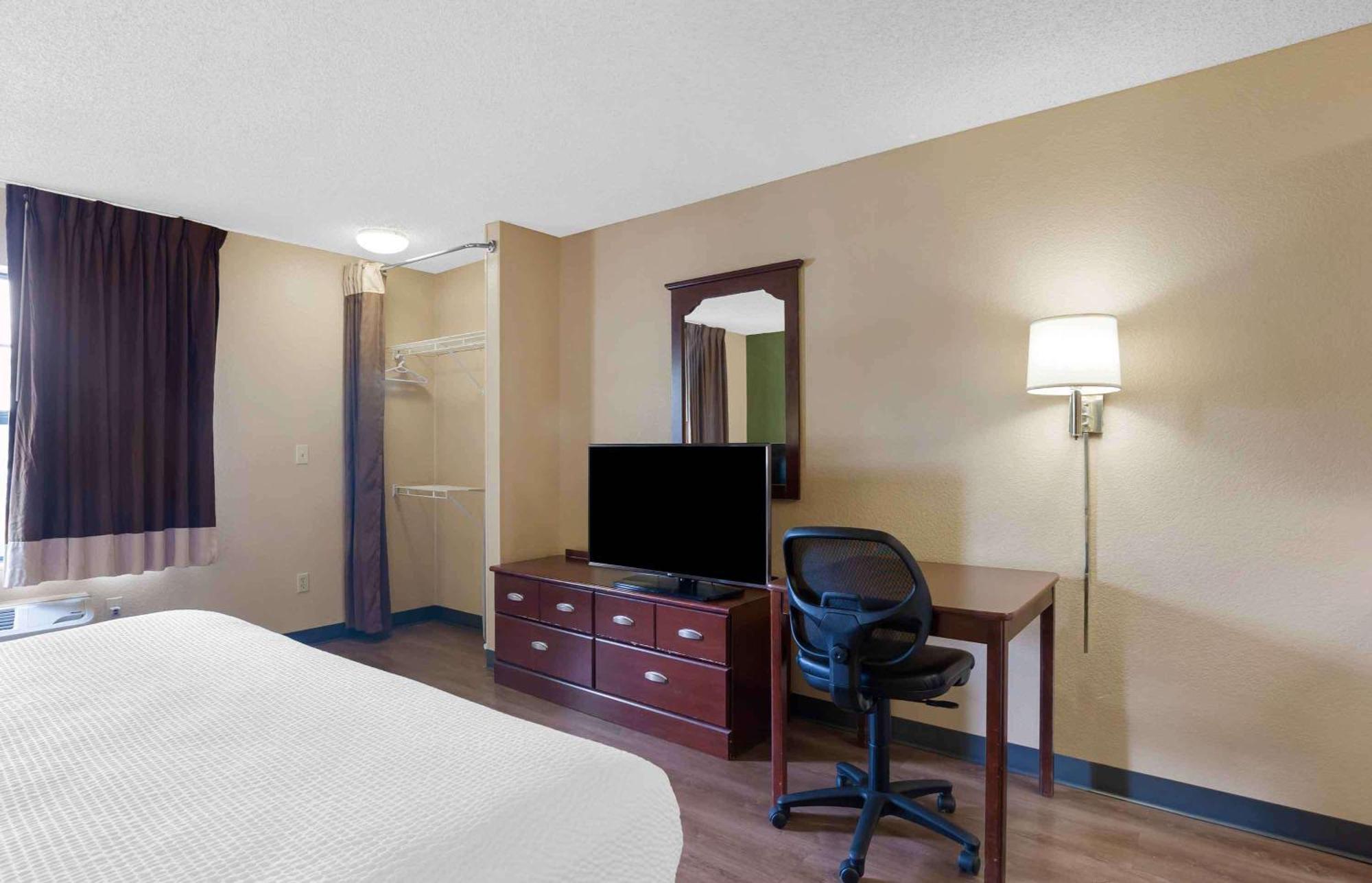 Extended Stay America Select Suites - Atlanta - Perimeter - Hammond Drive Sandy Springs Eksteriør billede