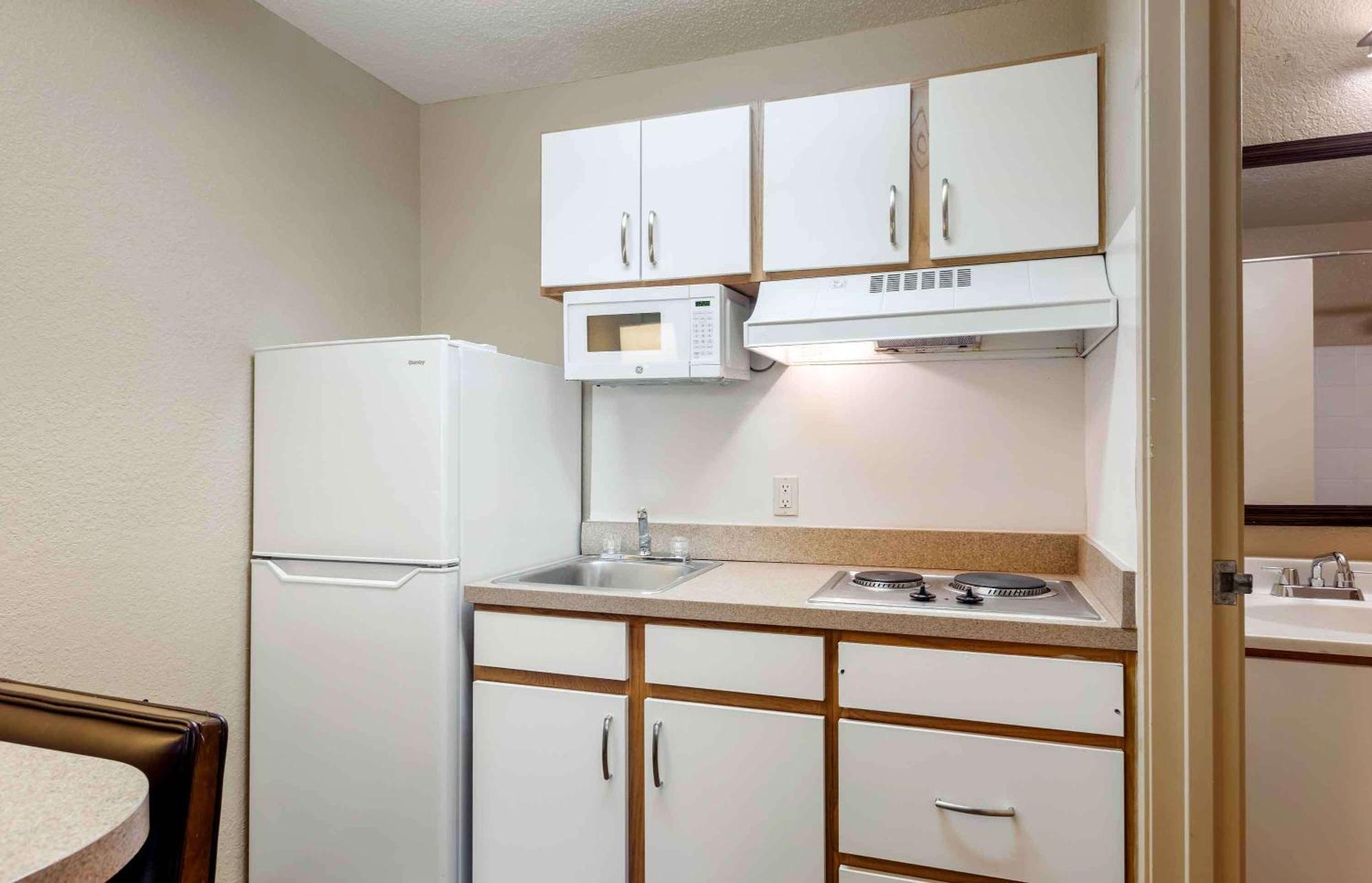 Extended Stay America Select Suites - Atlanta - Perimeter - Hammond Drive Sandy Springs Eksteriør billede
