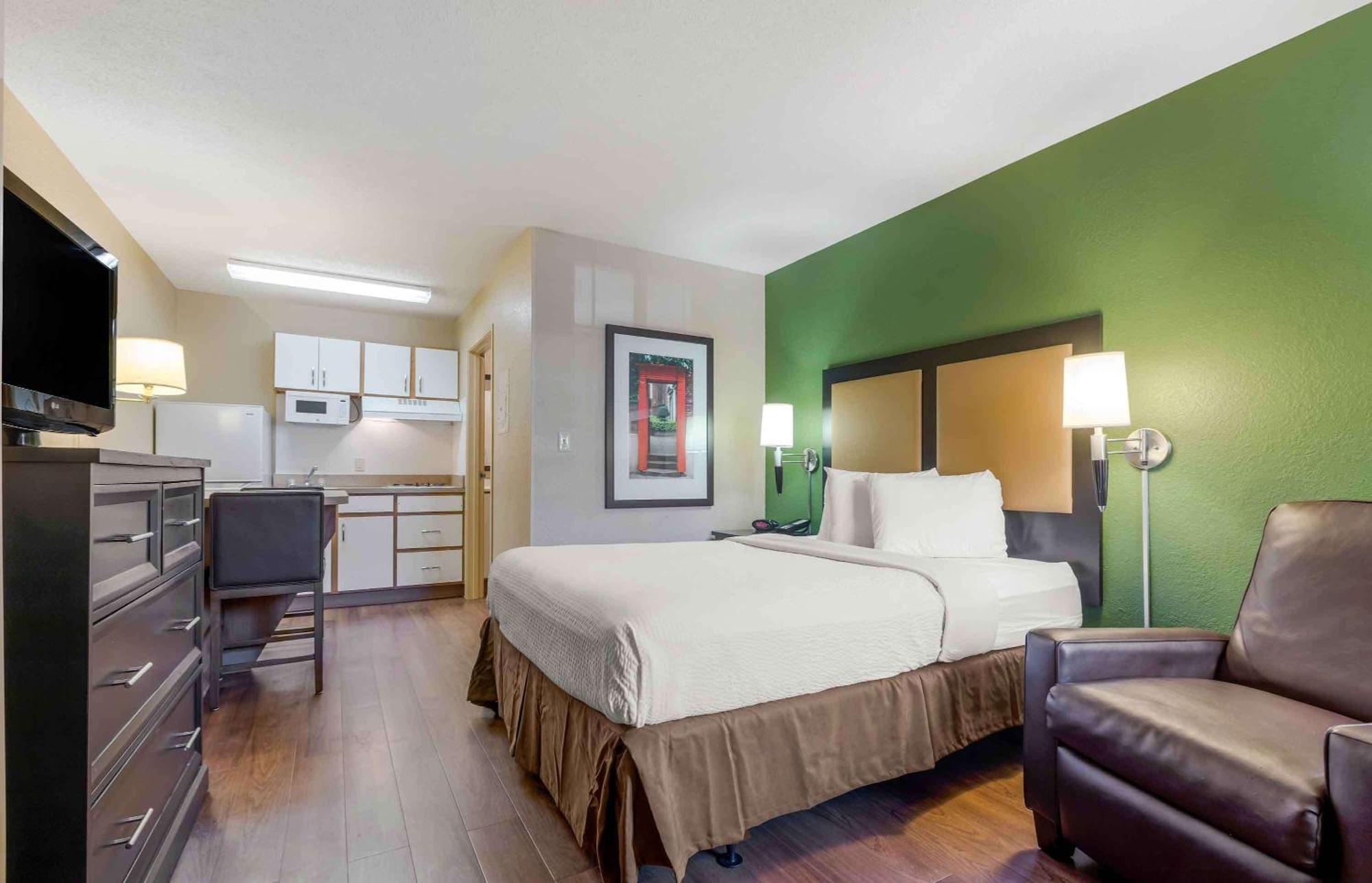 Extended Stay America Select Suites - Atlanta - Perimeter - Hammond Drive Sandy Springs Eksteriør billede