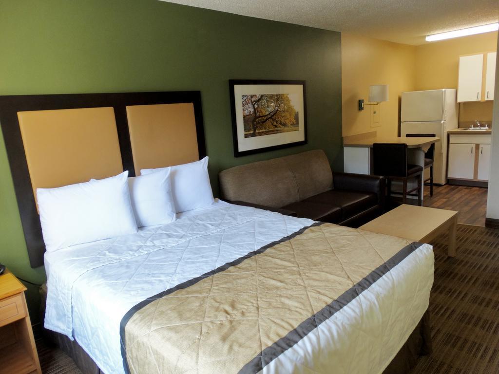 Extended Stay America Select Suites - Atlanta - Perimeter - Hammond Drive Sandy Springs Eksteriør billede